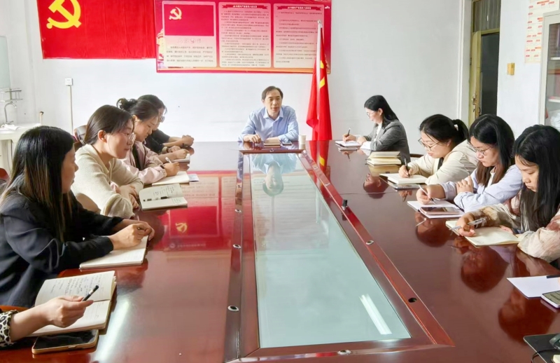 我校副校长张臻教授深入药学与医学技术学院开展专题调研
